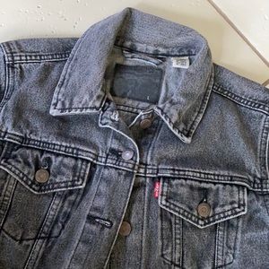 Levi’s denim jacket